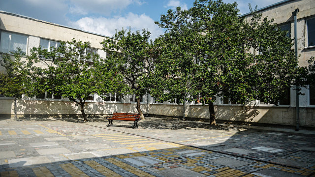 За счет средств от Koktebel Jazz Party в школе Коктебеля отремонтировали двор