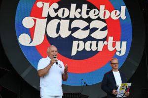 Генеральный директор МИА "Россия сегодня", основатель Международного фестиваля Koktebel Jazz Party Дмитрий Киселев на открытии Международного джазового фестиваля Koktebel Jazz Party - 2021 в Крыму