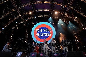 Коллектив New York All Stars выступает на 16-м международном музыкальном фестивале Koktebel Jazz Party