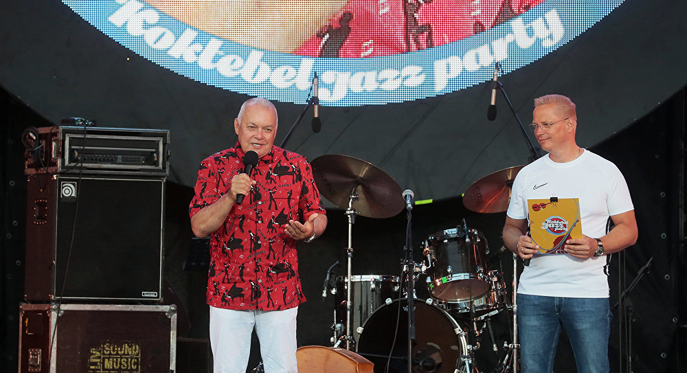 Дмитрий Киселев поблагодарил организаторов Koktebel Jazz Party